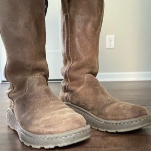 Chaco Credence leather boots women’s 9